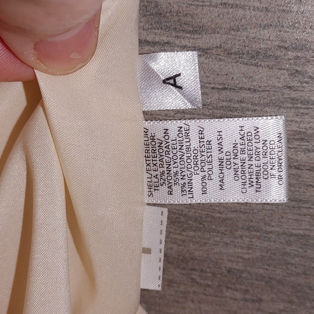 LOFT Sz 8 pleated mini skirt. Cream with vibrant multi-color stripes. Lined, Y2K - Picture 7 of 7